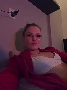 denisestar10 online show from 2, 3, 2025