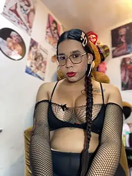 Snapshot of GoddessAlix chatting on 8, 4, 2026 GoddessAlix online show from 8, 4, 2026
