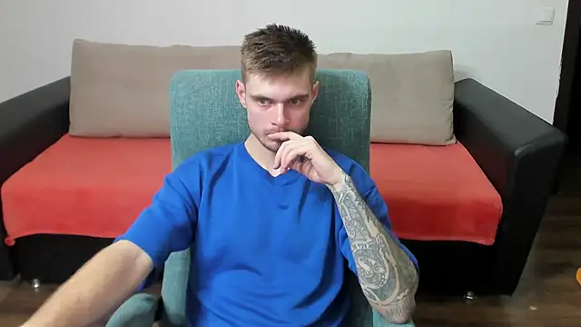 maks wolfis online show from 3, 2, 2025