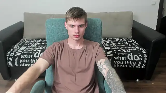 maks wolfis online show from 2, 3, 2025