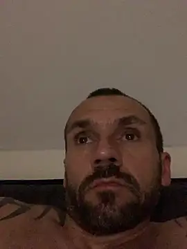 Snapshot of adiko86 chatting on 18, 7, 2026 adiko86 online show from 18, 7, 2026