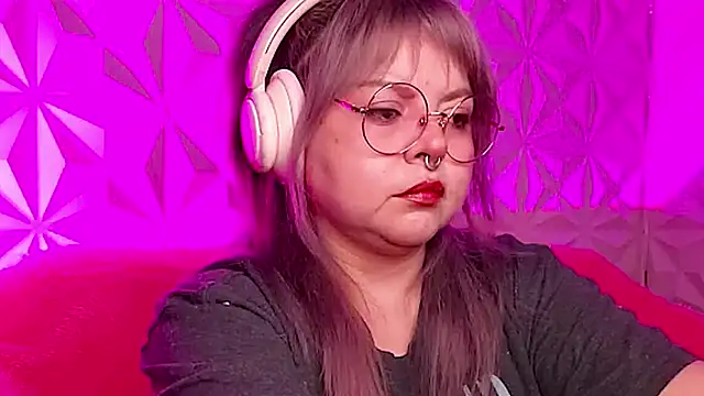 Satyn doll online show from 29, 10, 2025