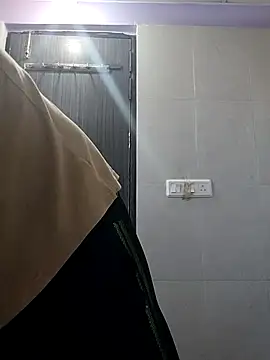 indianguy21 online show from 5, 12, 2025