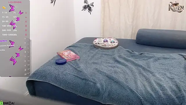 karen sofia  online show from 24, 9, 2025