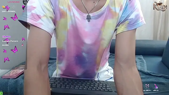 karen sofia  online show from 29, 9, 2025