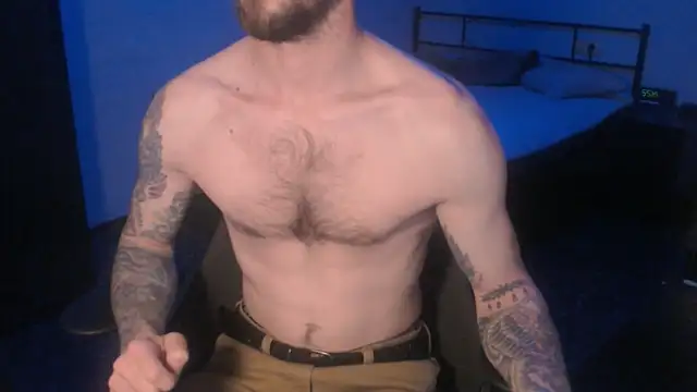 SexxxyLouis online show from 6, 3, 2025