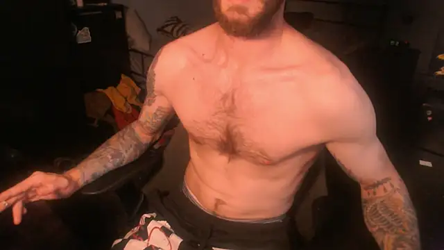 SexxxyLouis online show from 19, 9, 2025