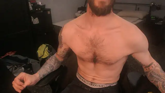 SexxxyLouis online show from 3, 3, 2026