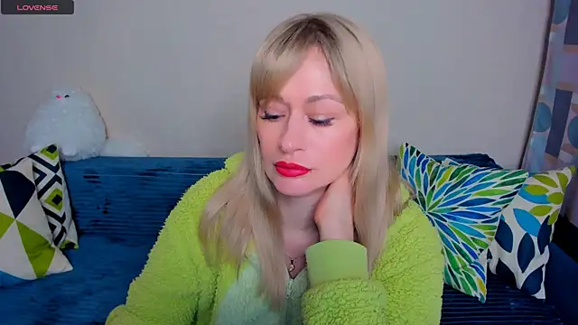 EllenMoore online show from 13, 4, 2026