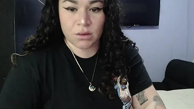 ANGELIQUE KLANE online show from 16, 1, 2025