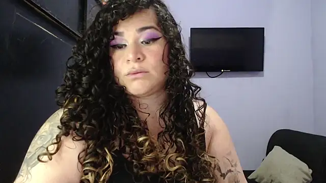 ANGELIQUE KLANE online show from 4, 2, 2025