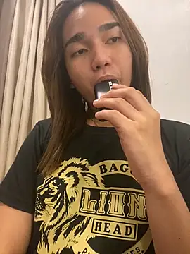 Snapshot of CasandraDiaz chatting on 18, 11, 2025 CasandraDiaz online show from 18, 11, 2025