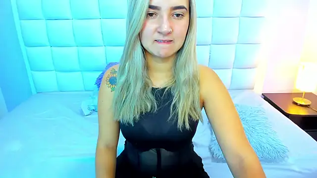 teresasroom  online show from 11, 9, 2025