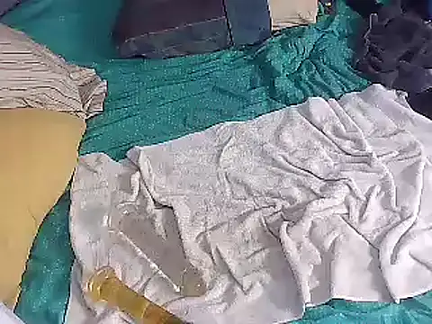 Snapshot of k-dong chatting on 20, 12, 2024 k-dong online show from 20, 12, 2024