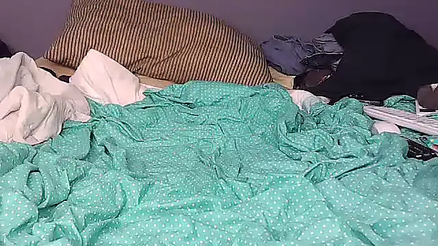 Snapshot of k-dong chatting on 30, 10, 2025 k-dong online show from 30, 10, 2025