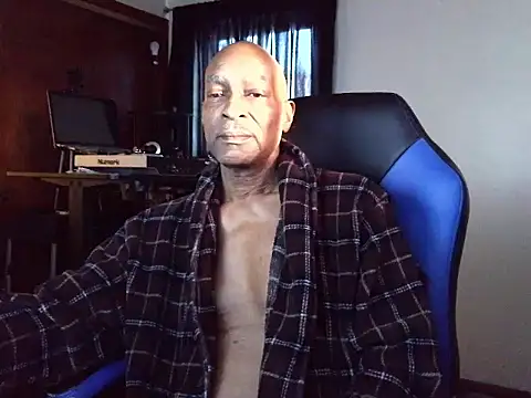 longdick4you8686 online show from 24, 3, 2026