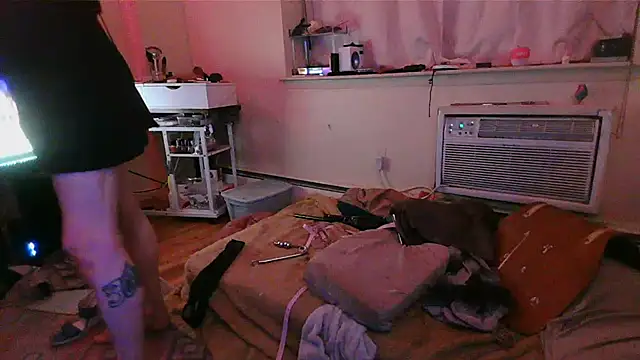 Snapshot of Mikela_Alexa chatting on 12, 1, 2025 Mikela Alexa online show from 12, 1, 2025