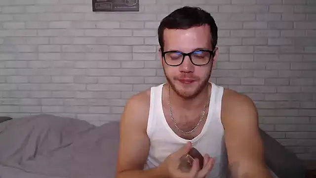 Alexxx horny online show from 6, 10, 2025