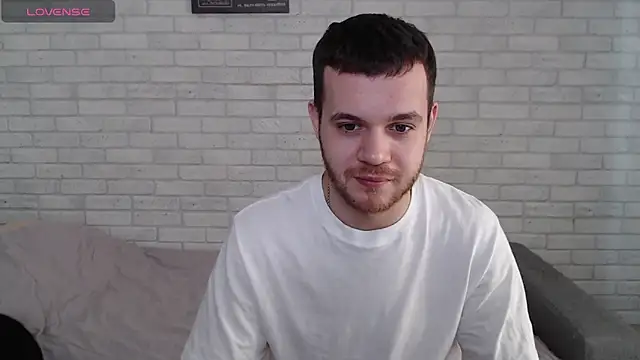 Snapshot of Alexxx_horny chatting on 21, 3, 2026 Alexxx horny online show from 21, 3, 2026