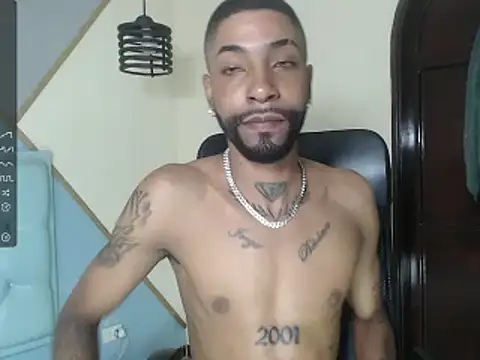 Snapshot of kilian_xx chatting on 1, 2, 2025 kilian xx online show from 1, 2, 2025
