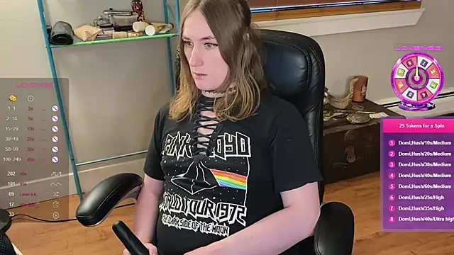 luluvaladon online show from 19, 2, 2025