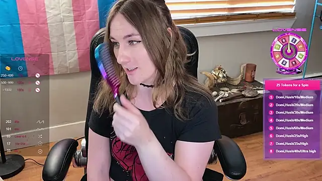 luluvaladon online show from 15, 3, 2025