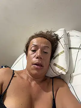 YOURSDEBORA online show from 20, 4, 2026