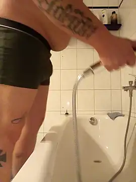 NiceHunter89 online show from 1, 2, 2025