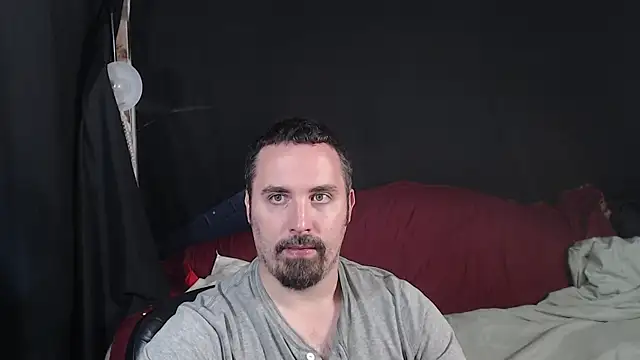 Snapshot of Metalstud chatting on 3, 10, 2025 Metalstud online show from 3, 10, 2025