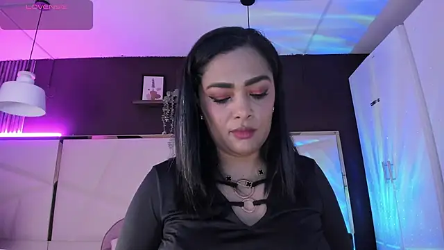 Inndrahot online show from 17, 11, 2025