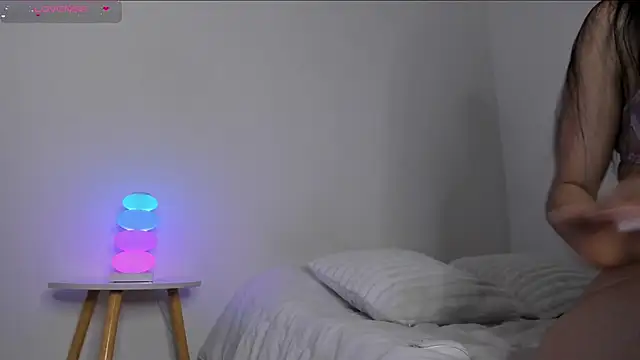 sophia clark1 online show from 19, 3, 2026