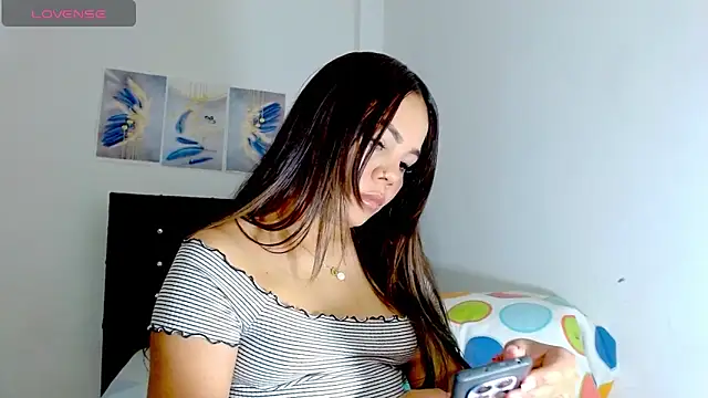 Kylie loveee online show from 22, 10, 2025