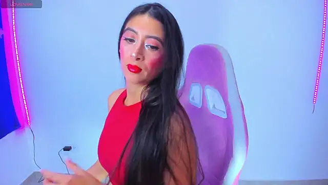 MeganWhite3 online show from 5, 3, 2025