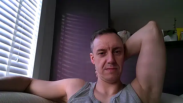 Snapshot of ploki2180 chatting on 16, 3, 2025 ploki2180 online show from 16, 3, 2025