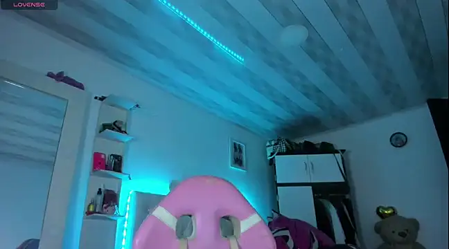 briitany hot online show from 9, 3, 2025