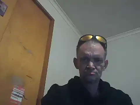 Snapshot of TooFknHorny1 chatting on 19, 2, 2025 TooFknHorny1 online show from 19, 2, 2025