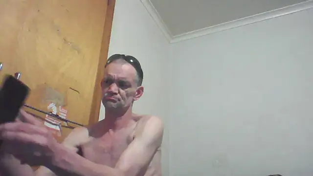 Snapshot of TooFknHorny1 chatting on 3, 10, 2025 TooFknHorny1 online show from 3, 10, 2025