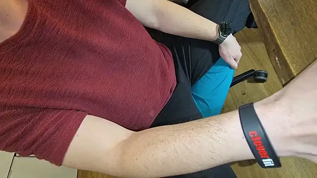 -luckybong- online show from 2, 3, 2026