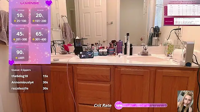 Blondiewithanass online show from 25, 9, 2025