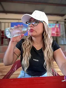 DIANITA 1988 online show from 19, 1, 2025