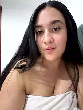 Nina lovi online show from 7, 12, 2024