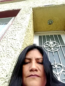 Snapshot of salomexlove_20 chatting on 2, 1, 2025 salomexlove 20 online show from 2, 1, 2025