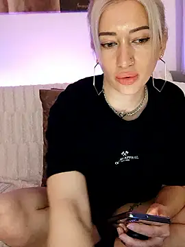 Snapshot of Fuck-Gina chatting on 11, 1, 2026 Fuck-Gina online show from 11, 1, 2026