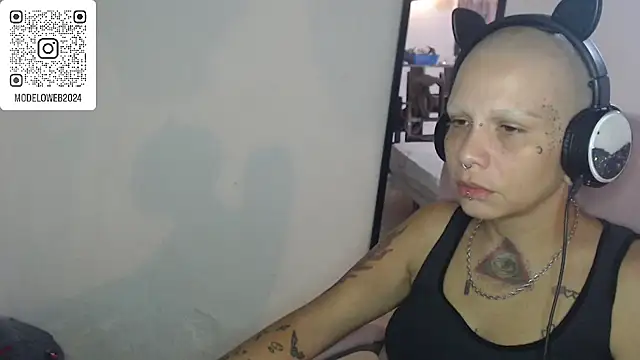 moon cat85 online show from 8, 3, 2025