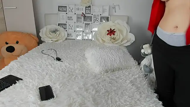 sweetemy4u online show from 18, 12, 2025