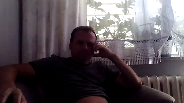 grzes19763 online show from 6, 7, 2026
