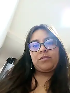 Ixchel Anaid online show from 15, 2, 2025