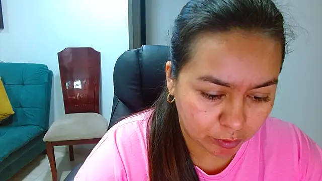 Ixchel Anaid online show from 10, 3, 2026