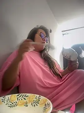 Ixchel Anaid online show from 29, 3, 2026