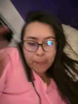 Ixchel Anaid online show from 15, 4, 2026